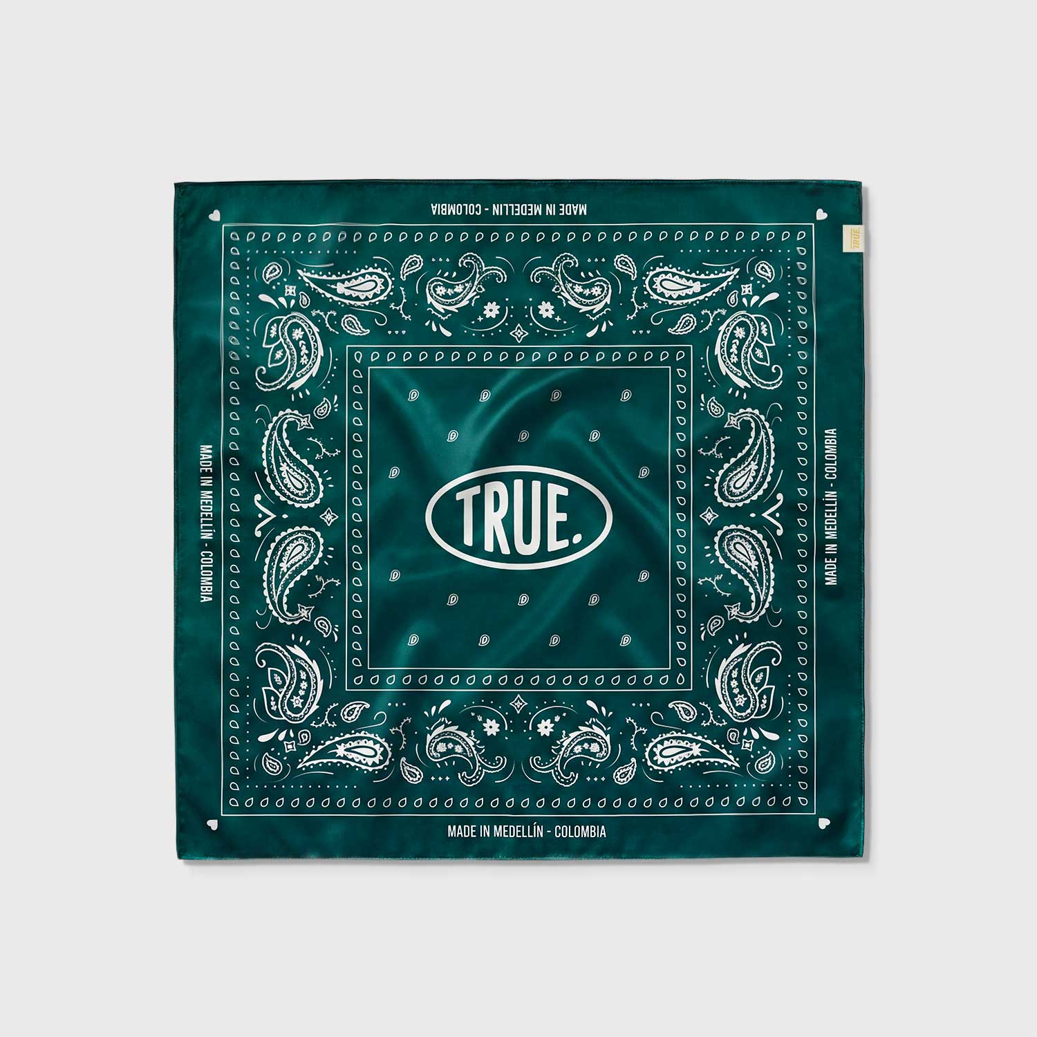 PAISLEY BANDANA - GREEN