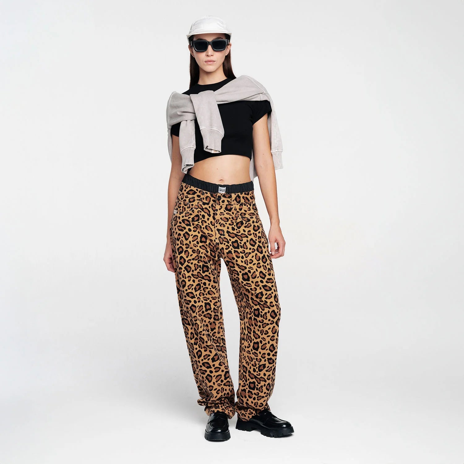 ANIMAL PRINT STRAIGHT LEG LASER PANT - LEOPARD