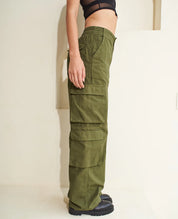 PARACHUTE PANTS VERDE