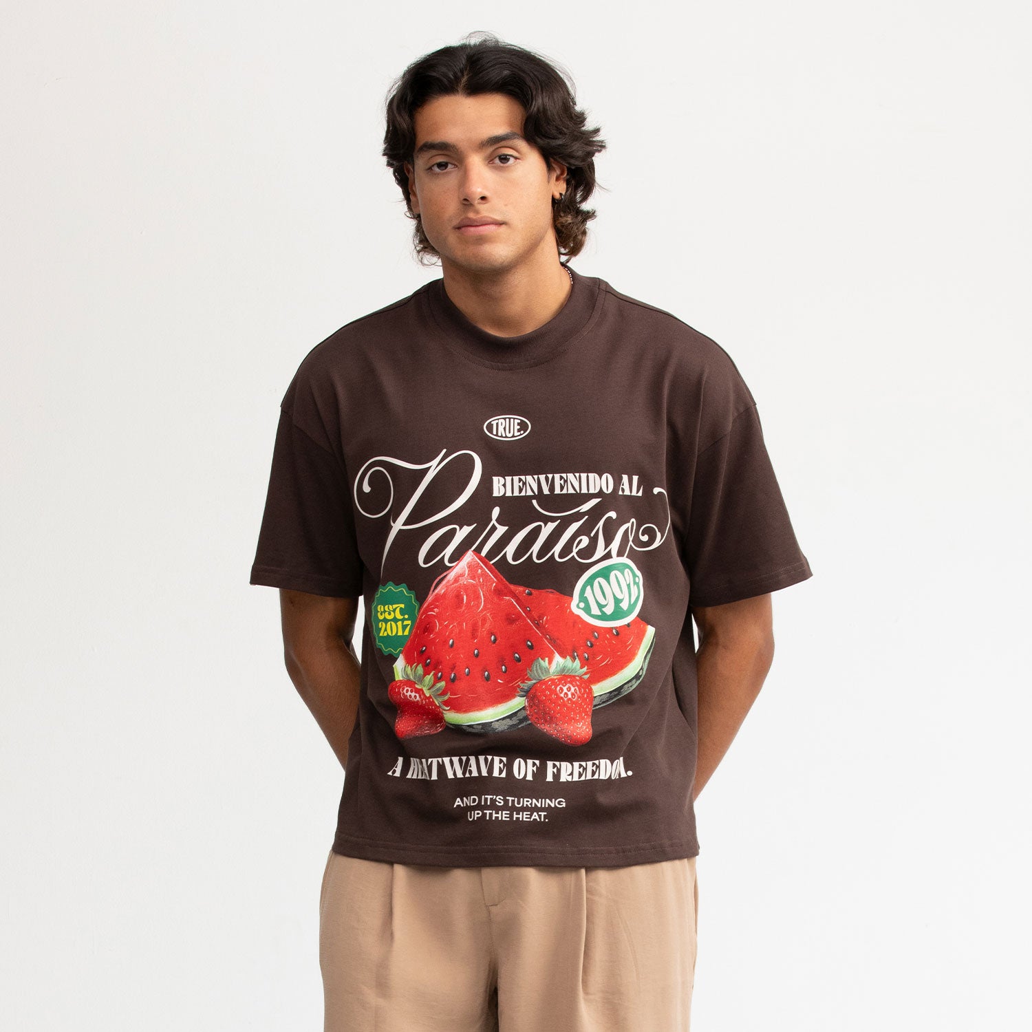 PARAÍSO BOXY TEE - BROWN