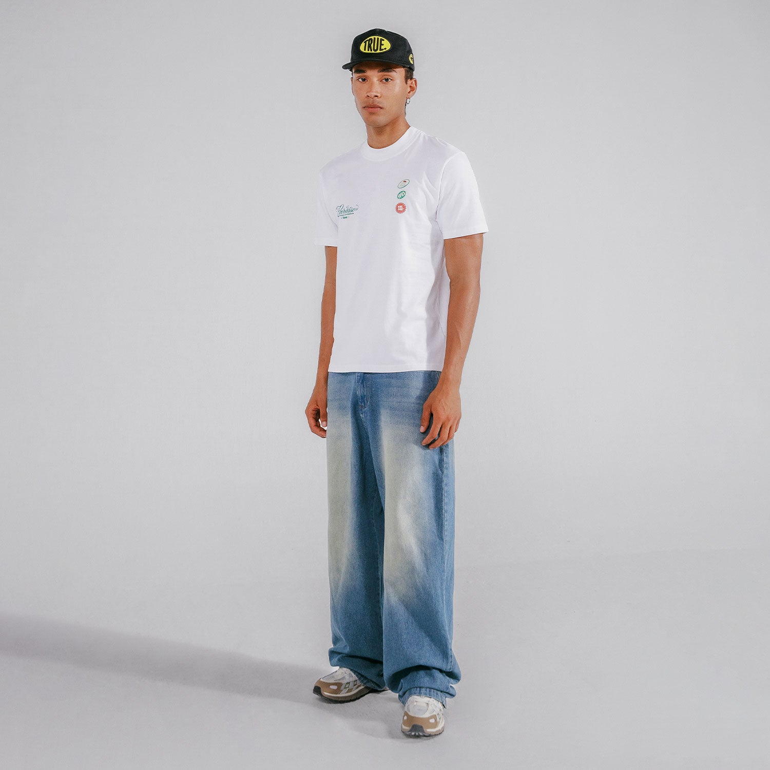 PARAÍSO REGULAR T-SHIRT - WHITE