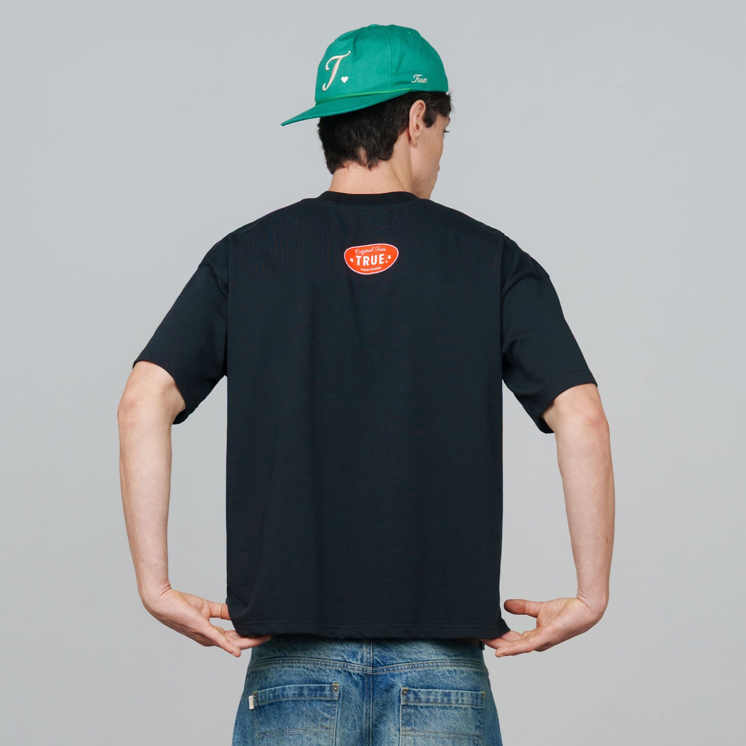 POP TASTE BOXY TEE - BLACK