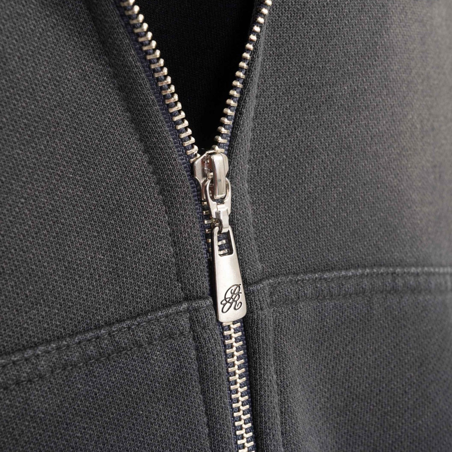 RUSTIC ZIPPER HOODIE