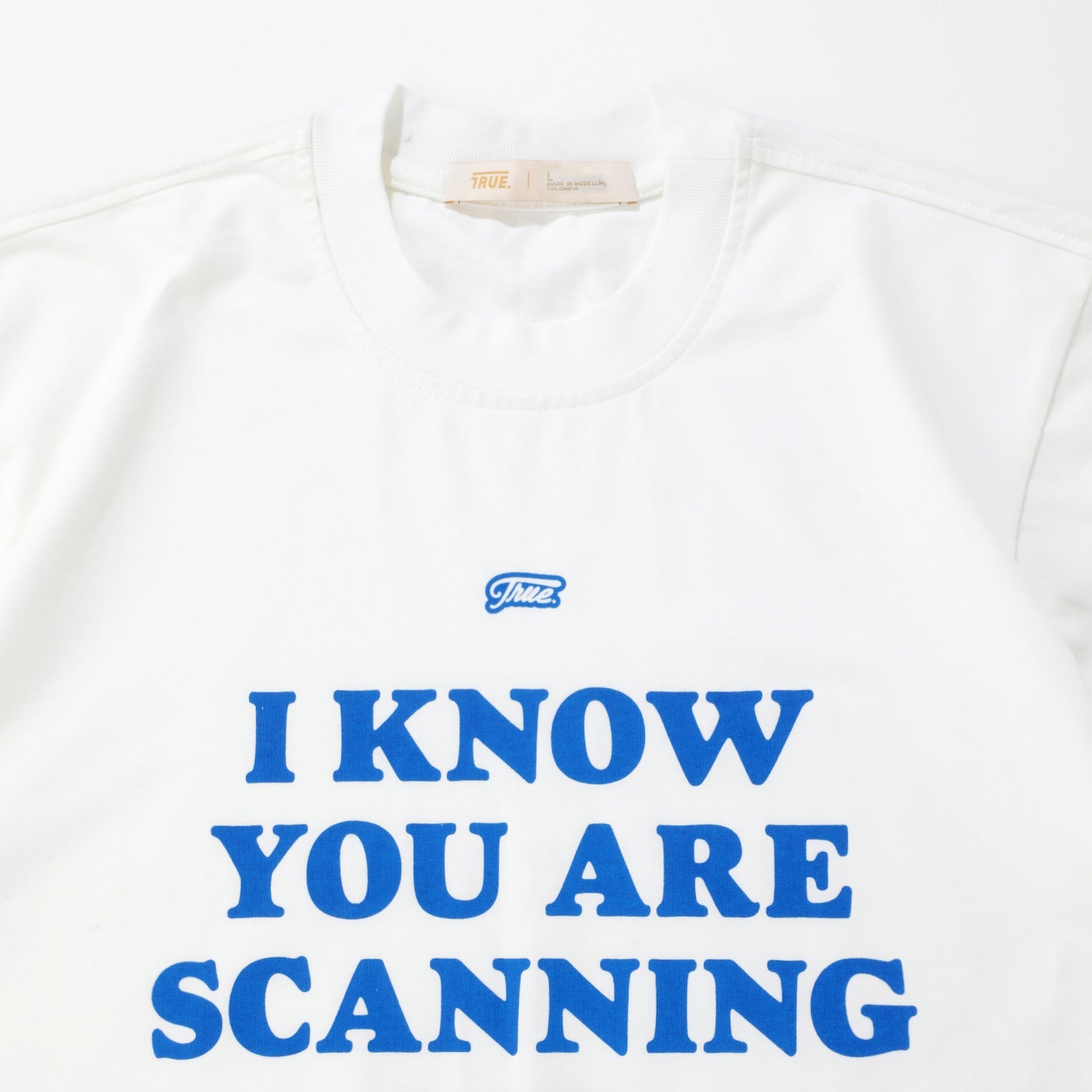 SCANNING CROPPED TEE - CREAM