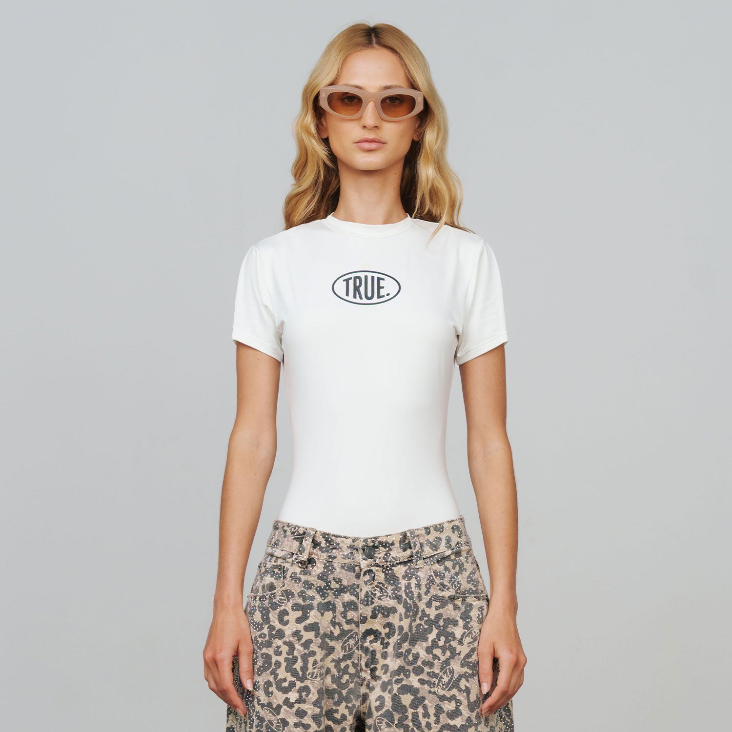 SHORT SLEEVE CREWNECK BODYSUIT - CREAM