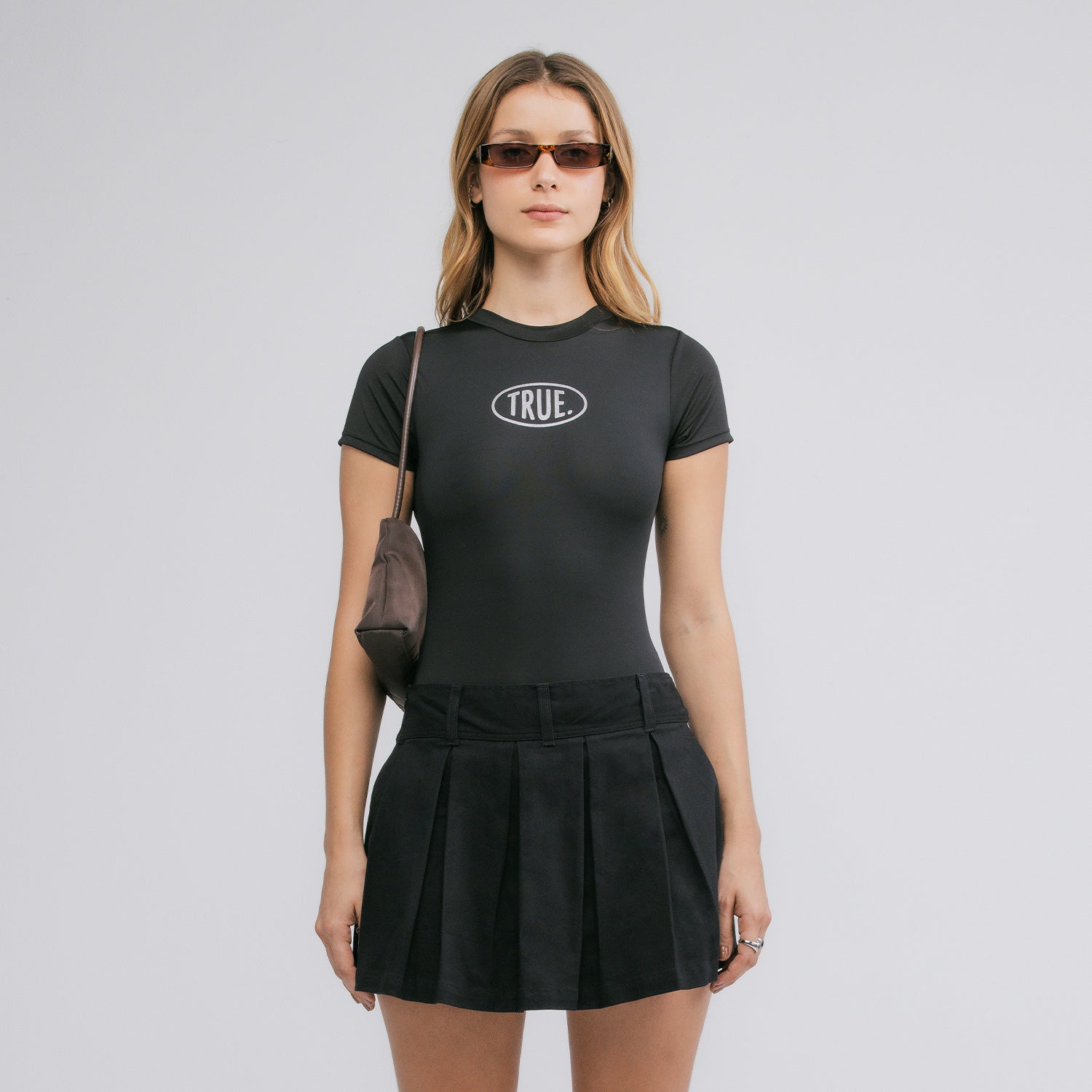 SHORT SLEEVE CREWNECK BODYSUIT - BLACK