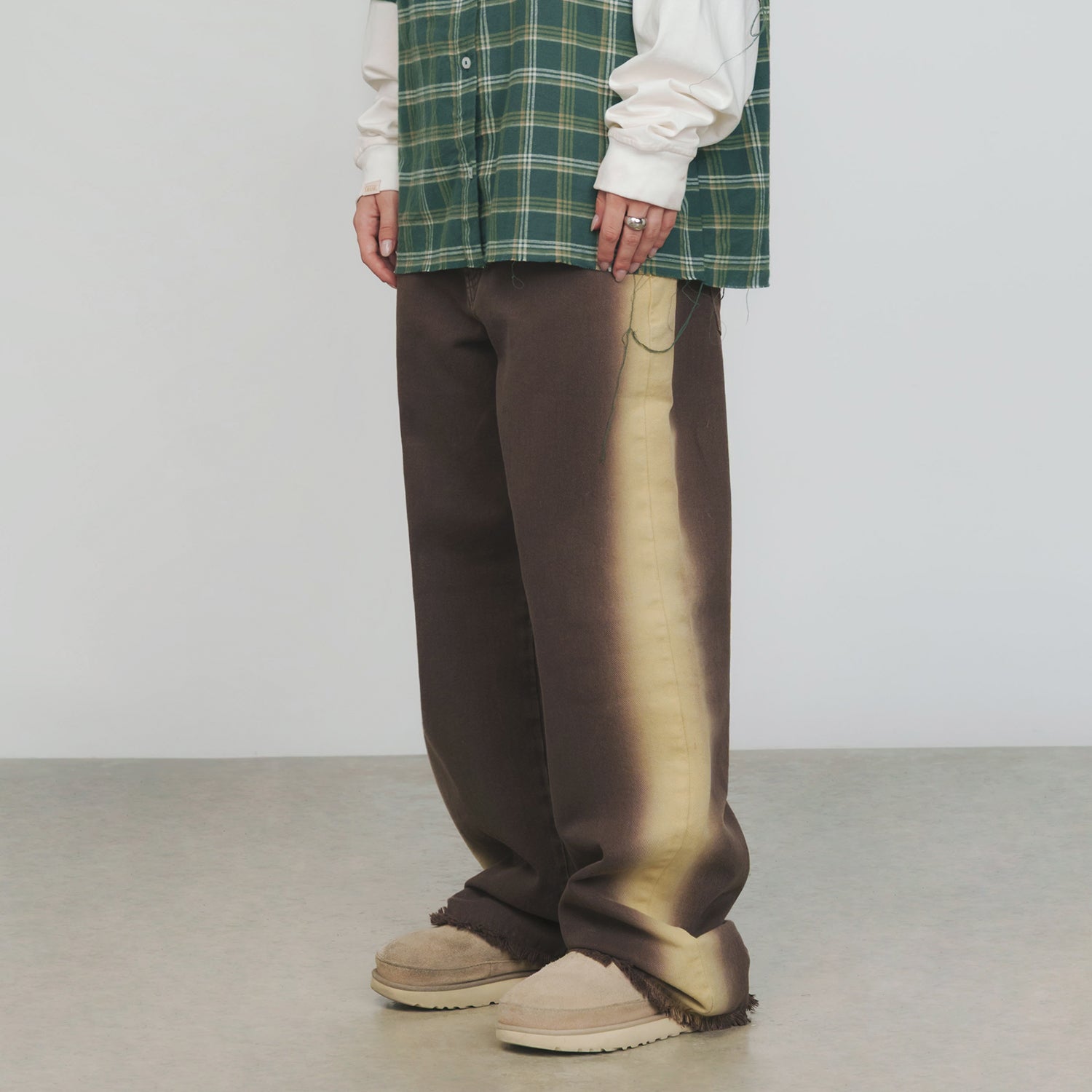 SIDEBURN MID-RISE PANTS - BROWN