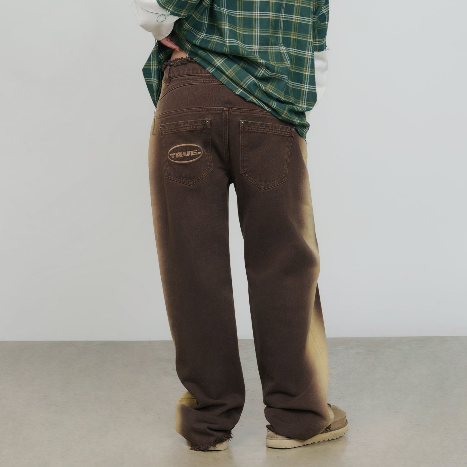 SIDEBURN MID-RISE PANTS - BROWN