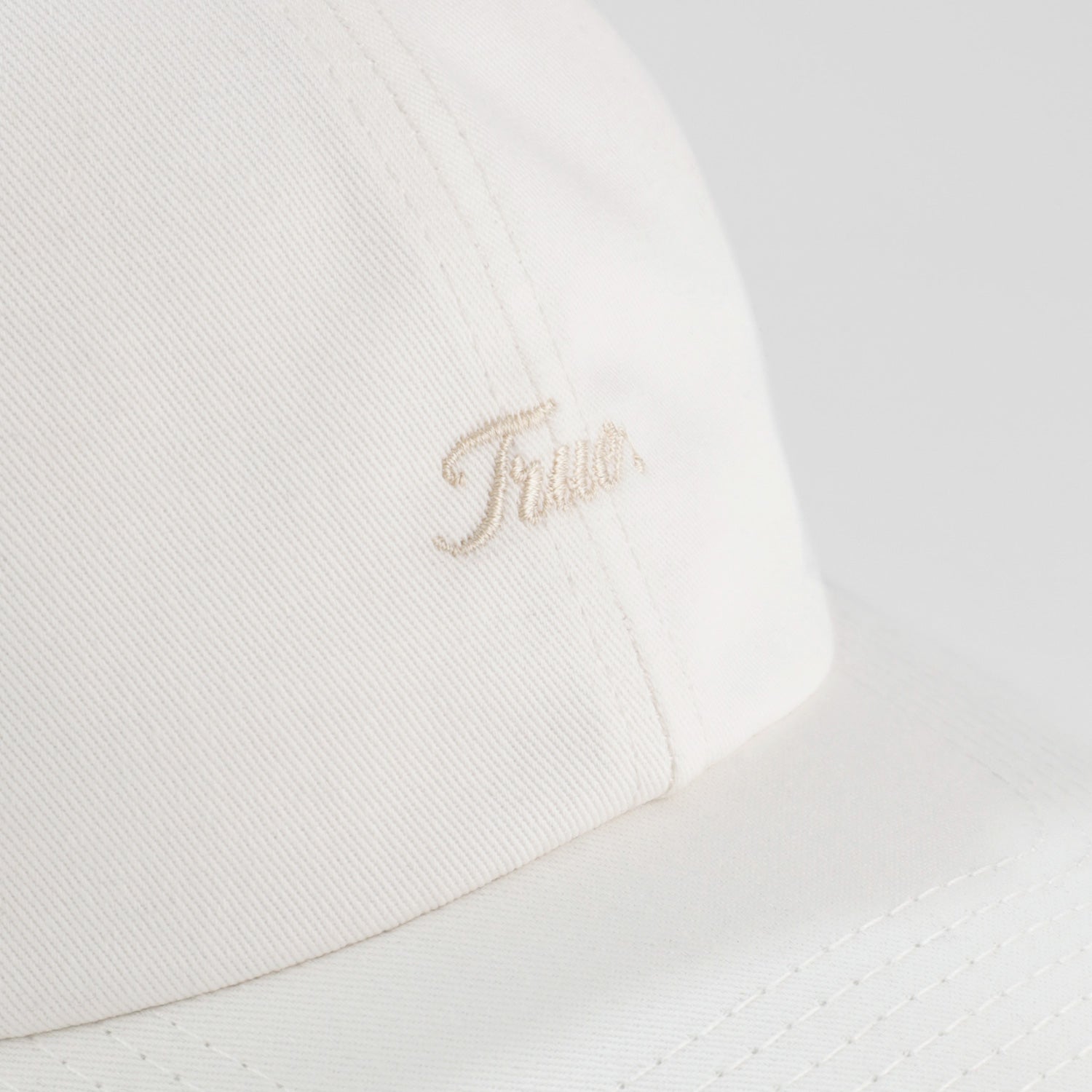TRUE SIGNATURE CAP - CREAM