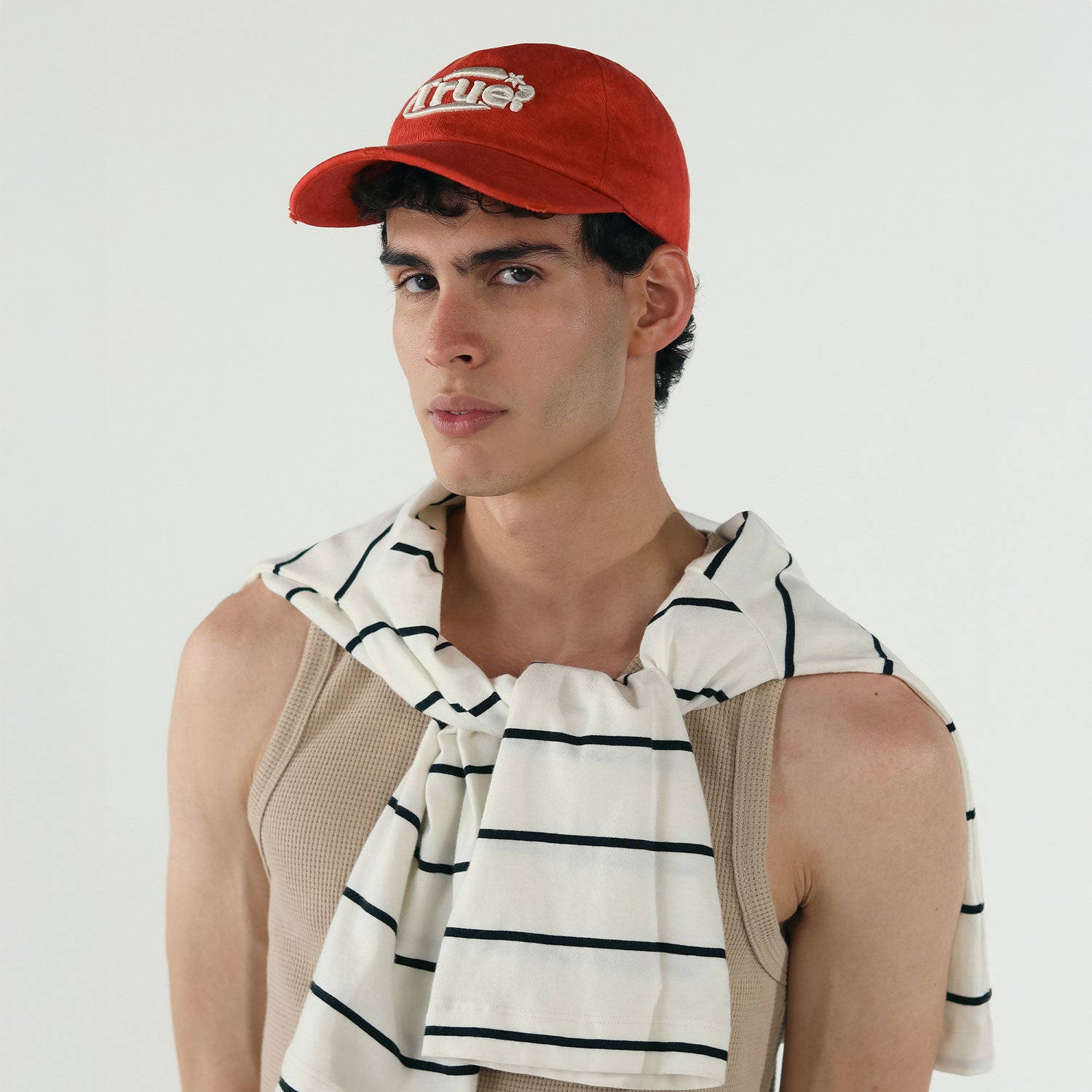 EVERYDAY LOGO CAP - RED