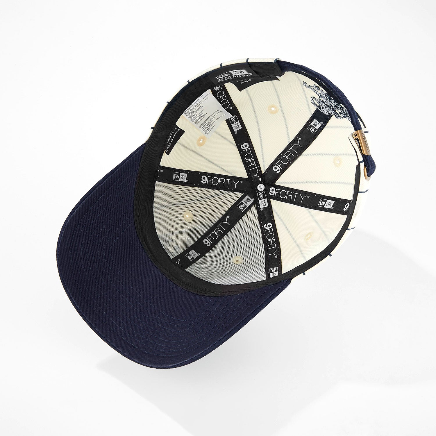TRUE X NEW ERA 940 PINESTRIPE NAVY BLUE
