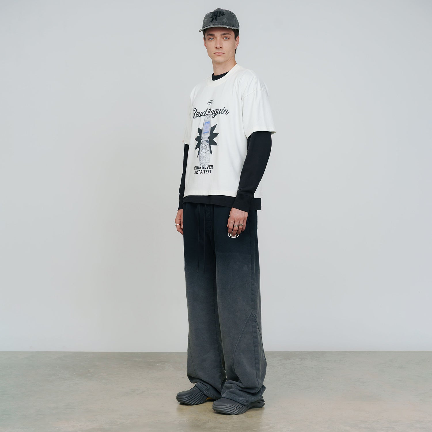 TEXT ME BOXY T-SHIRT - CREAM