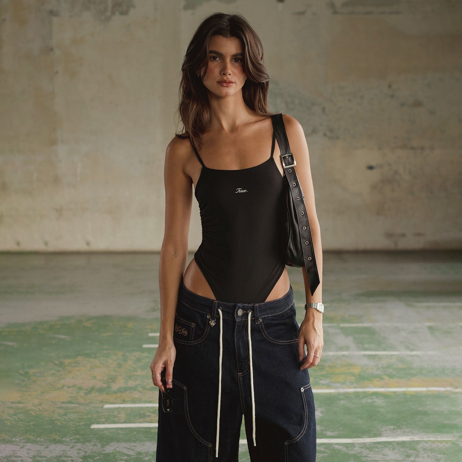 TRUE X ONE HALF OPEN MESH BODY - BLACK