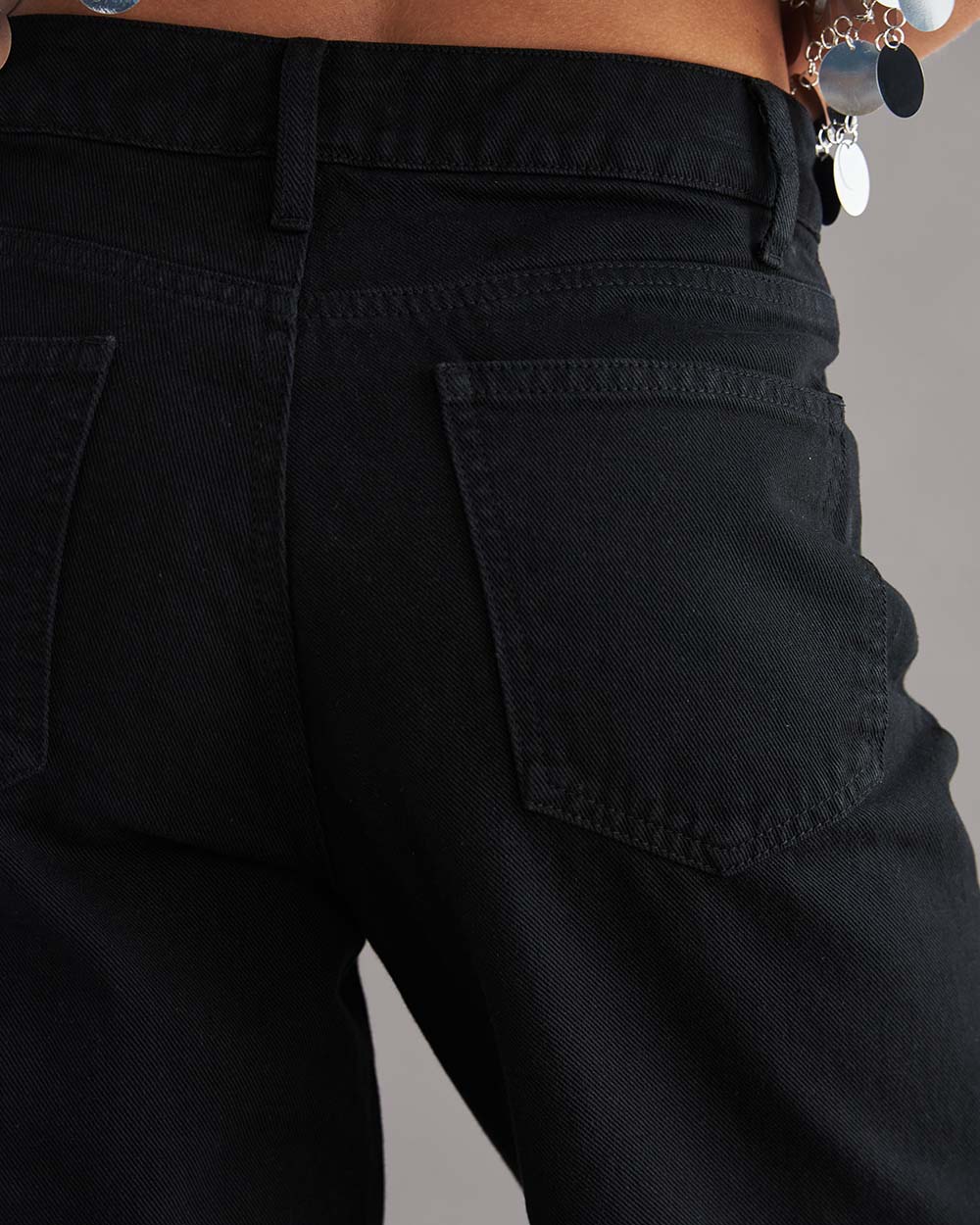 BLACK WOLF JEANS