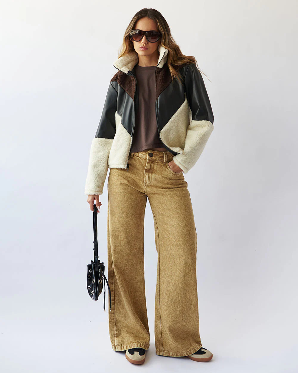 SAND JEANS