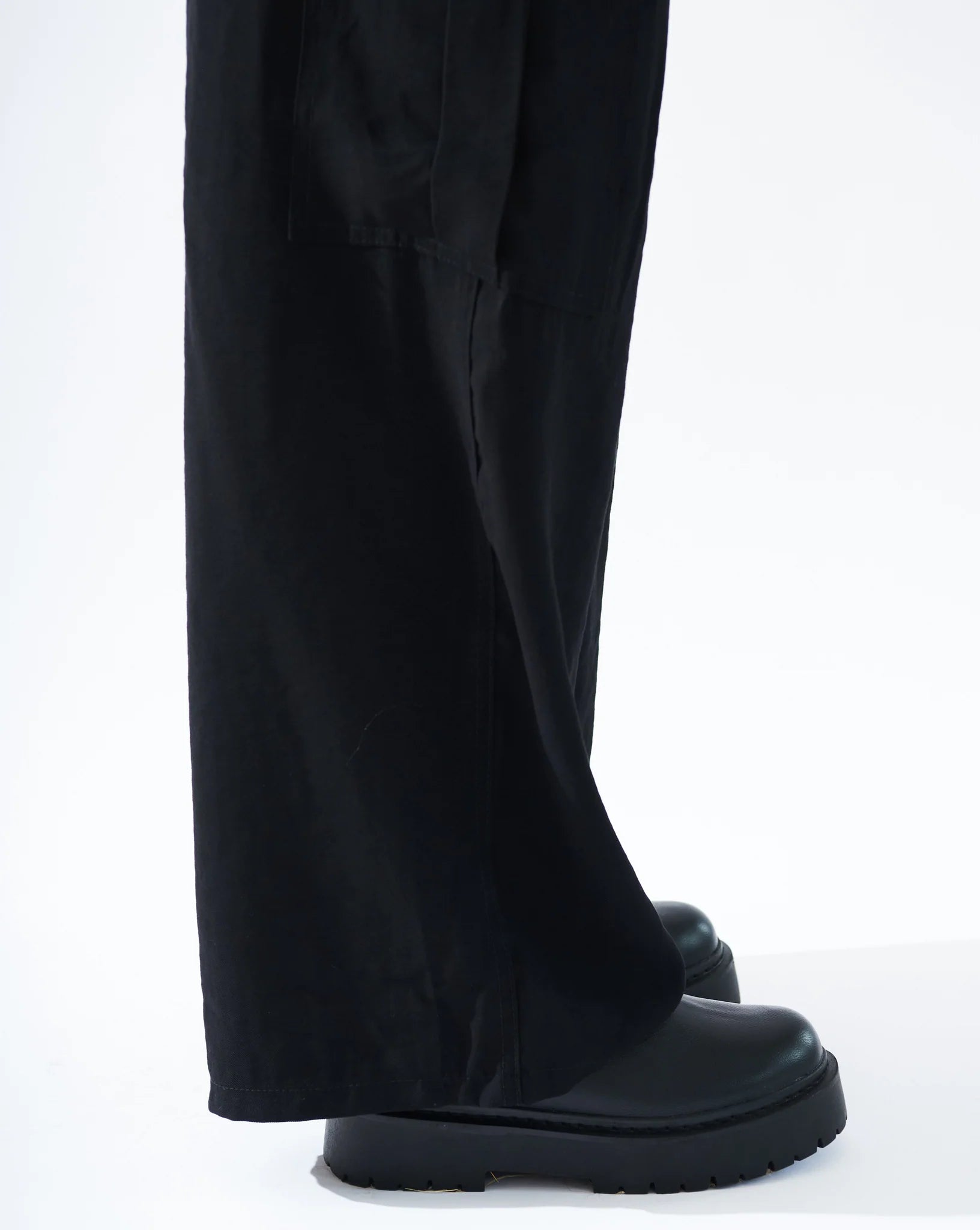 WIDE LEG PANT
