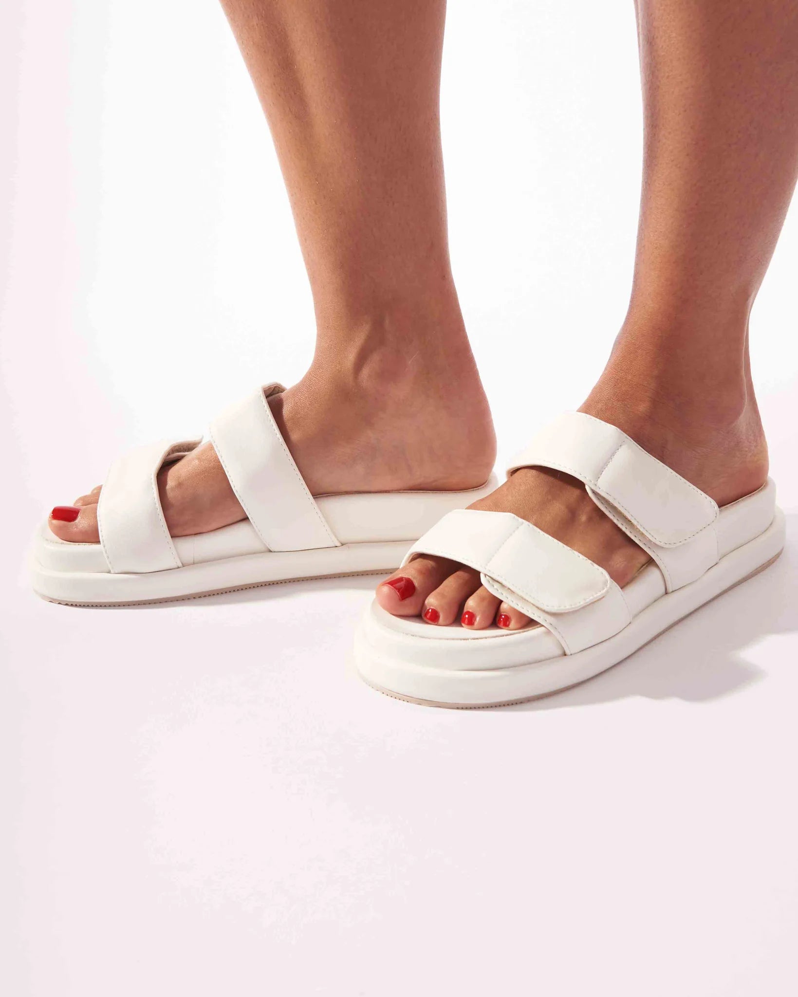 TORY WHITE SANDALS