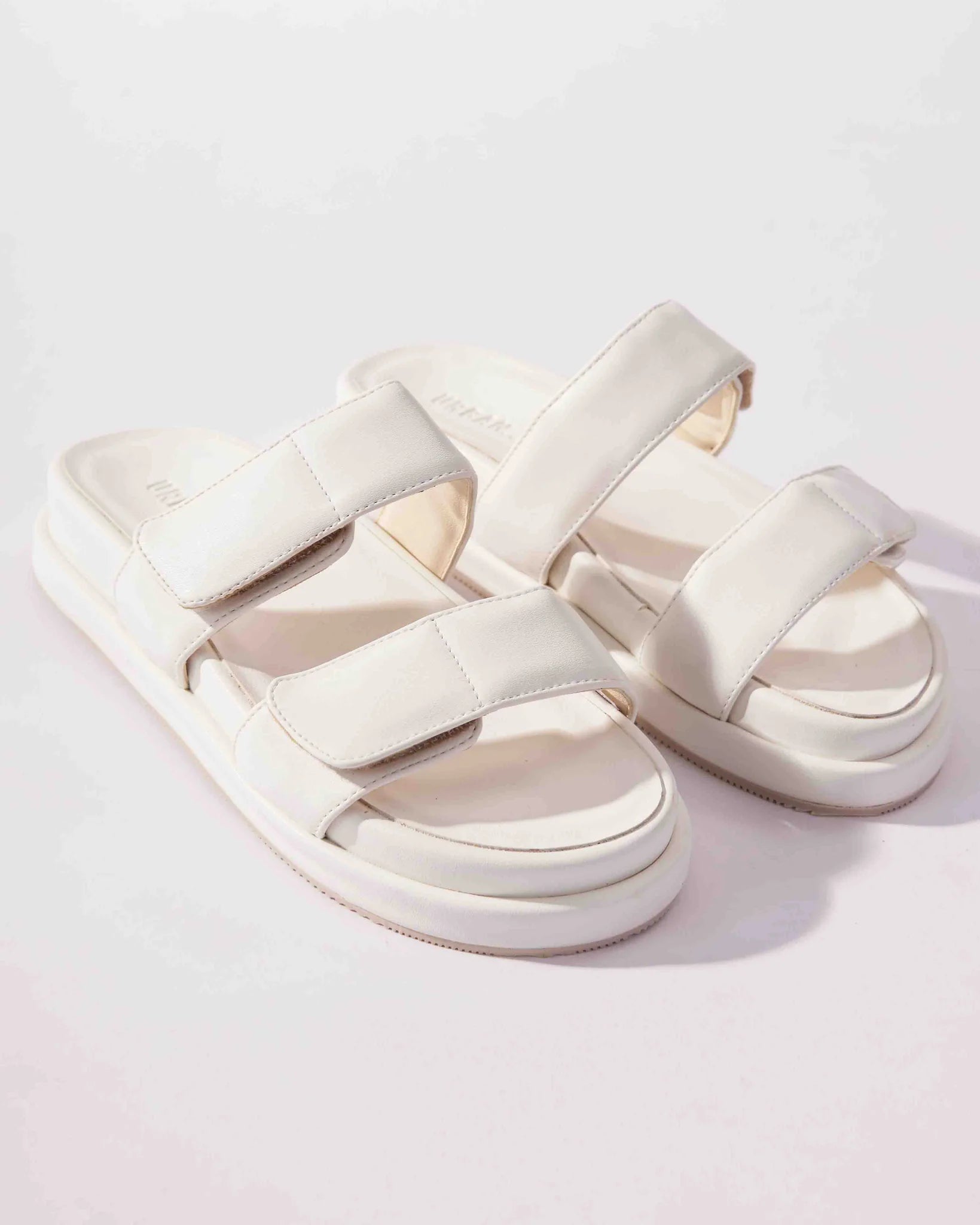 TORY WHITE SANDALS