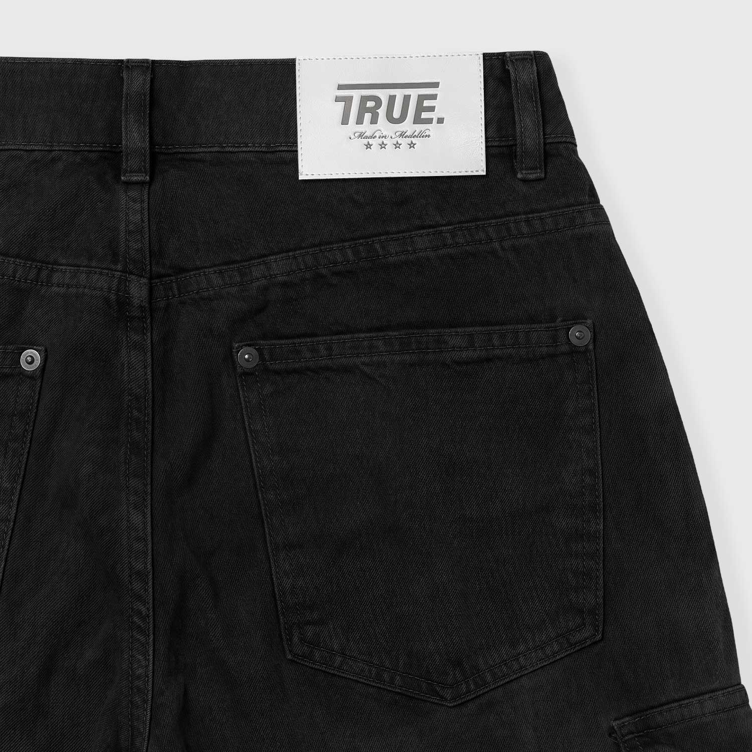 UTILITY POCKET CARGO PANTS - BLACK