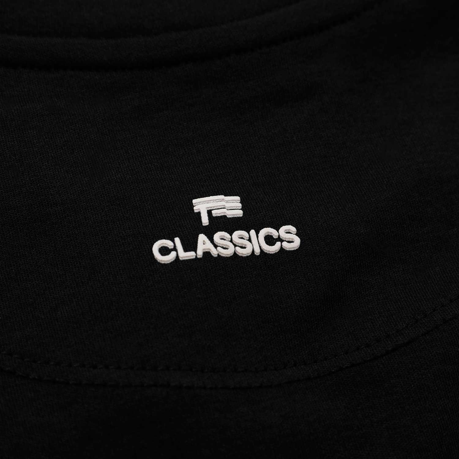 CLASSIC T-SHIRT - BLACK