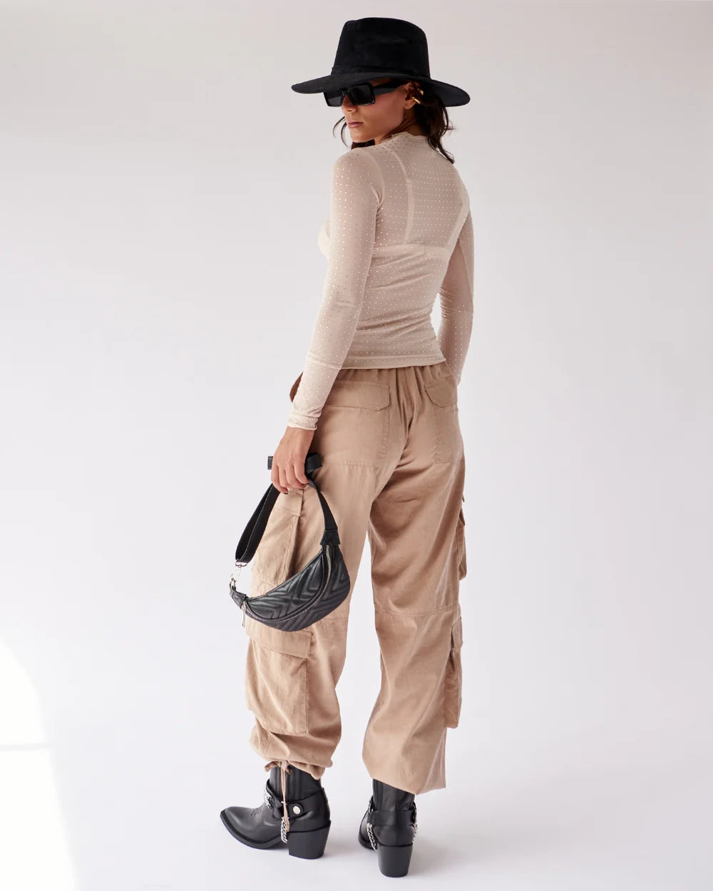 ILLUSION TRIM TOP